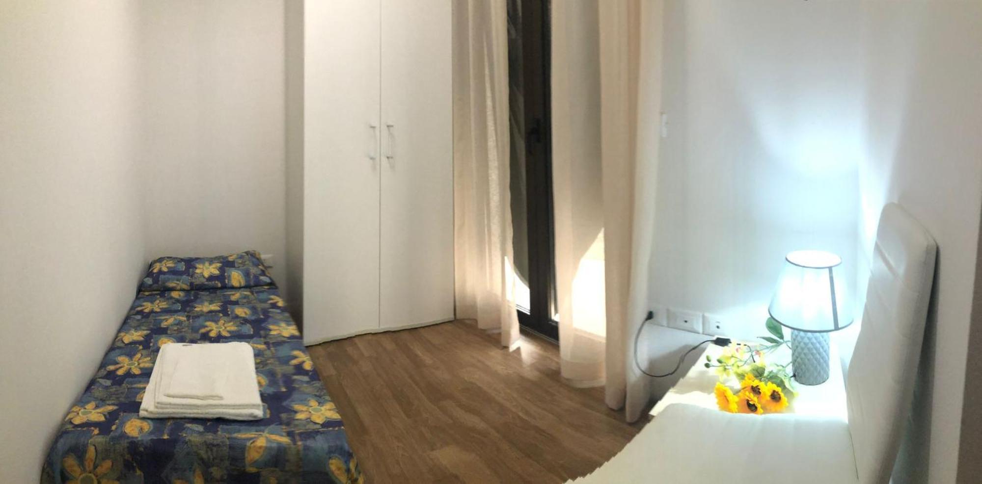 Appartamenti Lago Blu 加尔达湖滨 客房 照片