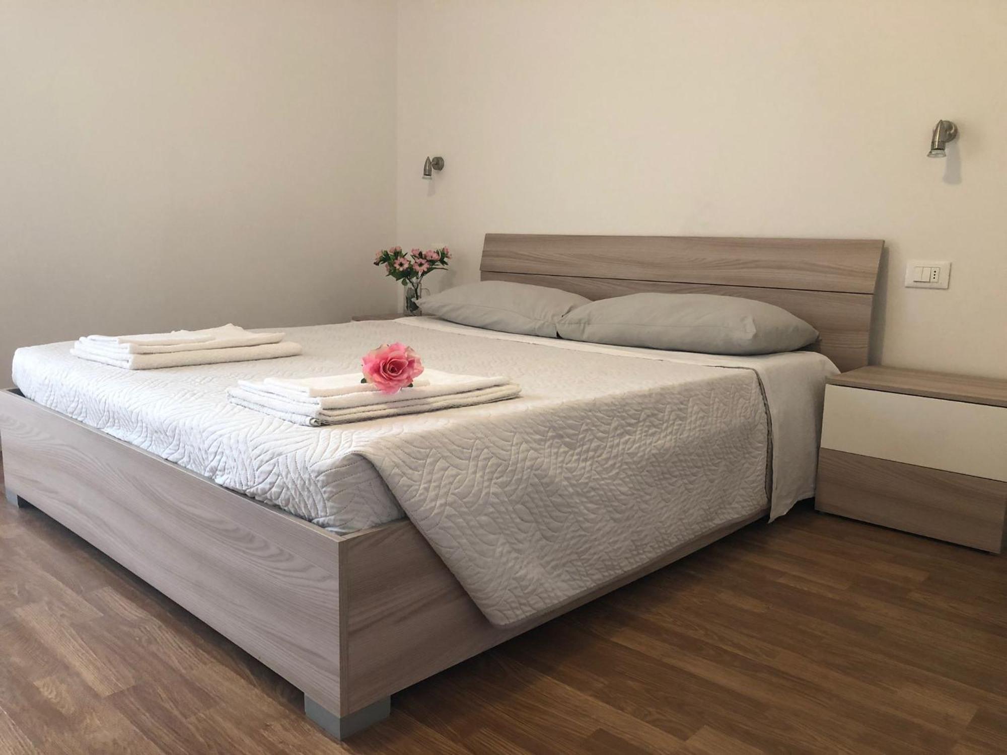 Appartamenti Lago Blu 加尔达湖滨 客房 照片